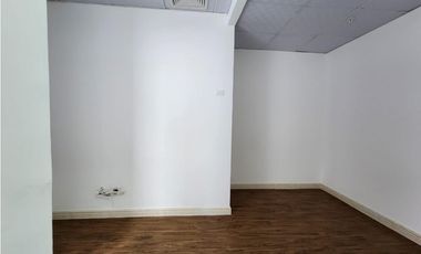 ALQUILER OFICINA AVENIDA BALBOA 200M2 TORRE BICSA CV