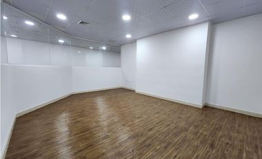 ALQUILER OFICINA AVENIDA BALBOA 200M2 TORRE BICSA CV