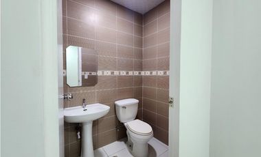 ALQUILER OFICINA AVENIDA BALBOA 200M2 TORRE BICSA CV