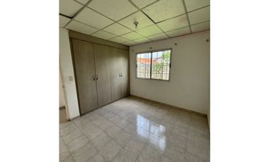 CASA EN ALQUILER Y VENTA HACIENDA SANTA FE