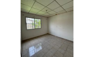 CASA EN ALQUILER Y VENTA HACIENDA SANTA FE