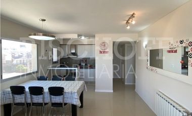 HERMOSO DEPARTAMENTO 2 AMBIENTES, FRENTE AL MAR!