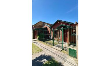 PH 3 AMBIENTES CON QUINCHO Y PARQUET, BARRIO CAISAMAR