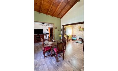 PH 3 AMBIENTES CON QUINCHO Y PARQUET, BARRIO CAISAMAR