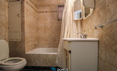 ALQUILER DEPARTAMENTO PLANTA BAJA  AV BELGRANO 2 DORM