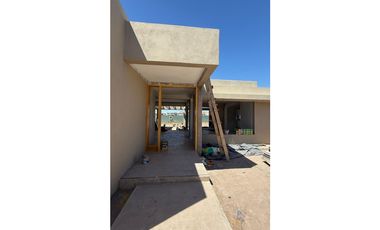 INKASA INMOBILIARIA - VENDE CASA EN BARRIO PRIVADO ALMA GARDENIA