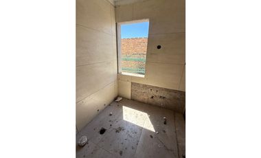 INKASA INMOBILIARIA - VENDE CASA EN BARRIO PRIVADO ALMA GARDENIA