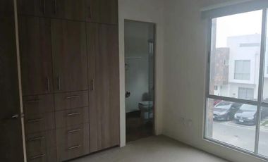 Casa en condominio en renra en Puerta del Rio
