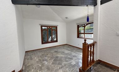 CASA EN RENTA EN PRIVADA DE LA 27 SUR, ZONA ZEREZOTLA