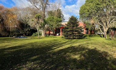 Fraccion De 1840m2 Con 270m2 Construidos