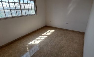 Departamento Tipo Casa en alquiler en Villa Dominico
