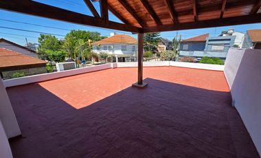 Casa PH en alquiler en Ramos Mejia Sur