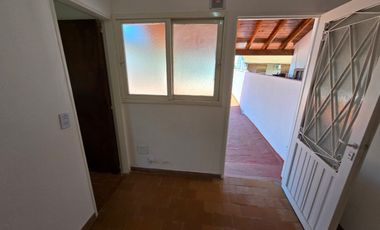 Casa PH en alquiler en Ramos Mejia Sur