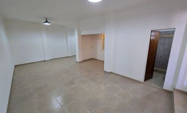 Casa PH en alquiler en Ramos Mejia Sur