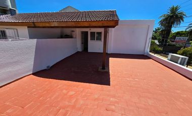 Casa PH en alquiler en Ramos Mejia Sur
