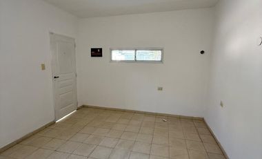 Casa en venta c/ cochera en La Chacarita