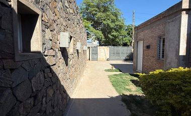 Casa en venta c/ cochera en La Chacarita
