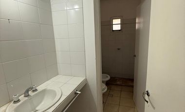 Casa en venta c/ cochera en La Chacarita