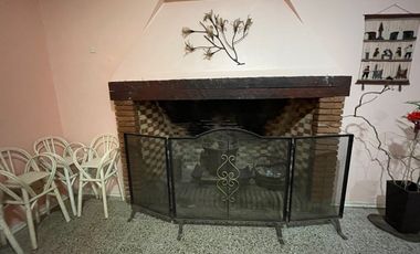 Fraccion De 1840m2 Con 270m2 Construidos