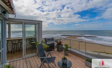 Departamento en venta de 2 dormitorios c/ cochera en Parque Luro