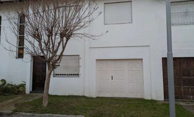 Casa en venta en Quilmes Oeste