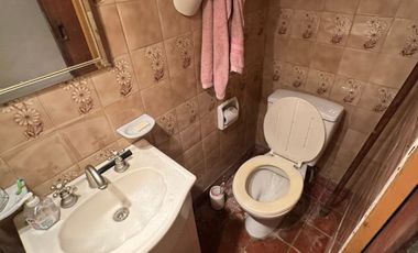 Chalet en venta  sobre dos lotes en Santa Clara del Mar