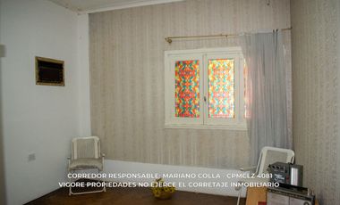 Chalet en venta c/ cochera en Burzaco