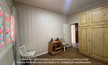 Chalet en venta c/ cochera en Burzaco