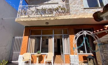 Chalet 3 ambientes 250 m² totales en venta con cochera en Burzaco