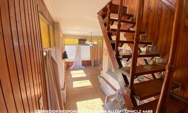 Chalet 3 ambientes 250 m² totales en venta con cochera en Burzaco