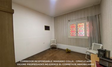 Chalet en venta c/ cochera en Burzaco