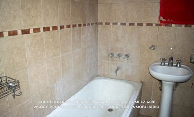 Casa en venta c/ cochera en Guernica