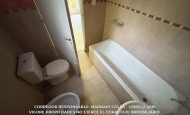 Casa en venta c/ cochera en Guernica