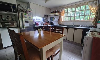 Casa 4 amb Quinta Venta-Ricardo Rojas-Lote 1260 m2