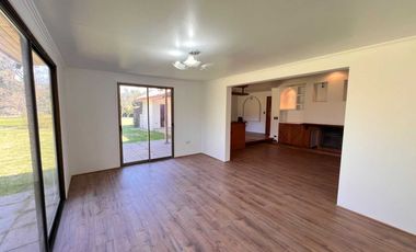 Casa en arriendo en CALERA DE TANGO