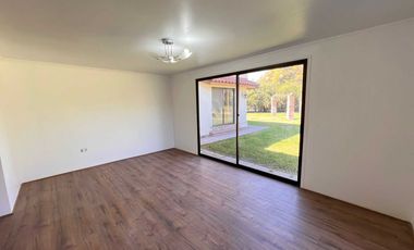 Casa en arriendo en CALERA DE TANGO