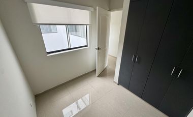 ALQUILER DE DEPARTAMENTO FRENTE A PARQUE EN SURCO