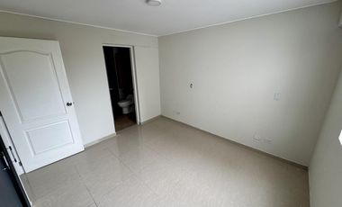 ALQUILER DE DEPARTAMENTO FRENTE A PARQUE EN SURCO