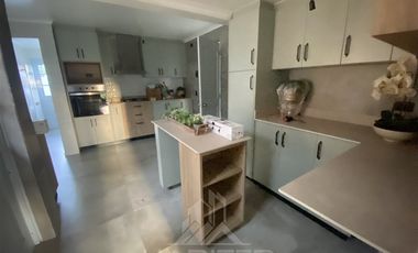 Casa en Arriendo en COD38715 Barrio Ingles - Colegio Green House