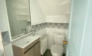 Casa en Arriendo en COD38715 Barrio Ingles - Colegio Green House