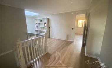 Casa en Arriendo en COD38715 Barrio Ingles - Colegio Green House