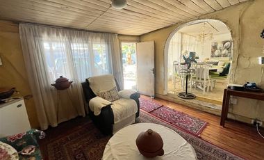 Casa en Venta en Calle 2 1/2 Poniente # 704 Talca Villa Los Condores Talca