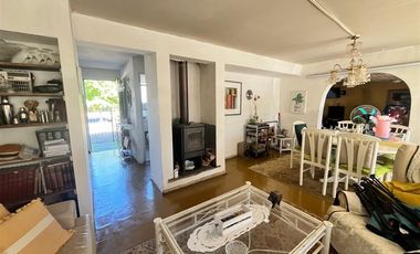 Casa en Venta en Calle 2 1/2 Poniente # 704 Talca Villa Los Condores Talca