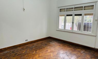 VILLA URQUIZA  PH TRES AMB  FTE  PATIO APTO  CRED