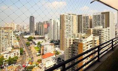 Departamento en Venta en Condell con Av. Irarrázaval