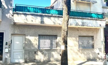 VENTA PH 4 AMB SIN EXPENSAS FLORES