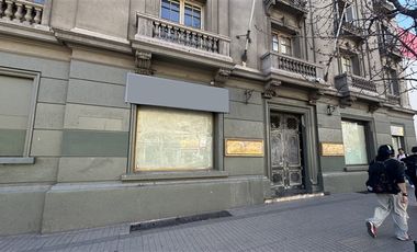 Oficina en Arriendo en Avenida Providencia / Andrés de Fuenzalida