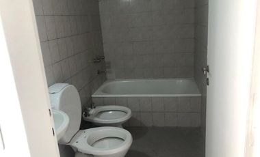 Depto 3 Amb con balcon en alquiler en Avellaneda