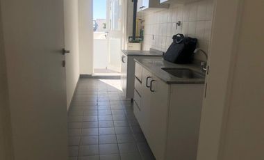 Depto 3 Amb con balcon en alquiler en Avellaneda