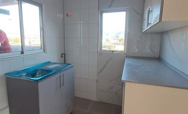 Casa en Arriendo en Oscar Alfaro esquina Molinare a 5 cuadras plaza armas